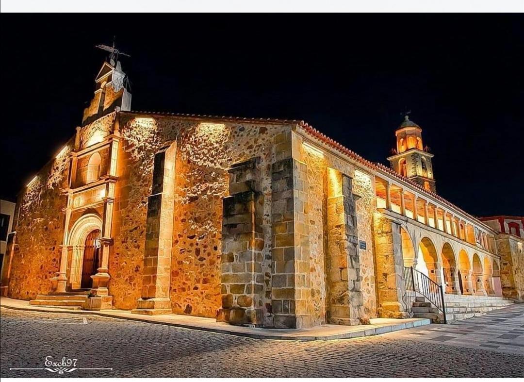 Casa Rural Hnas Corral Альмоарин Экстерьер фото